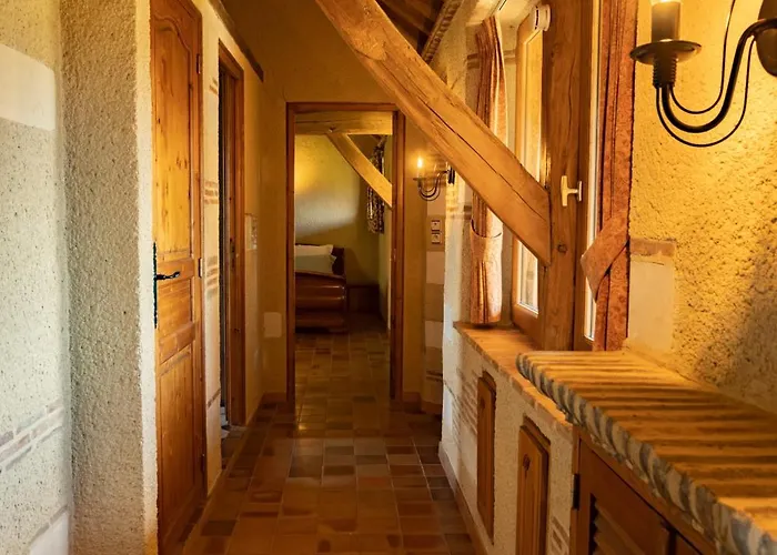 3 Etoiles Proche Nigloland & Lacs Holiday home